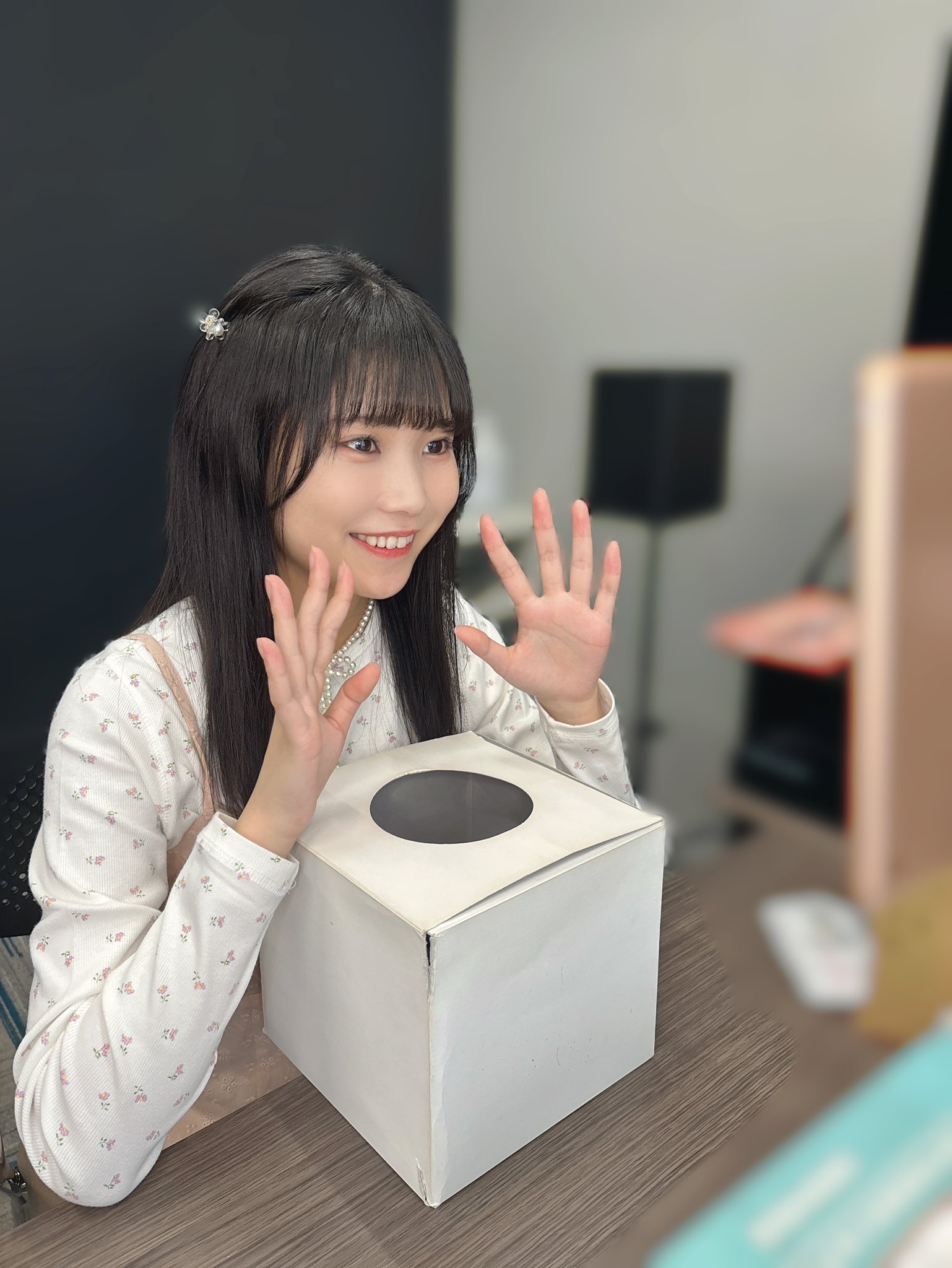 22/7 ナナブンノニジュウニ ナナニジ サイン入りチェキ