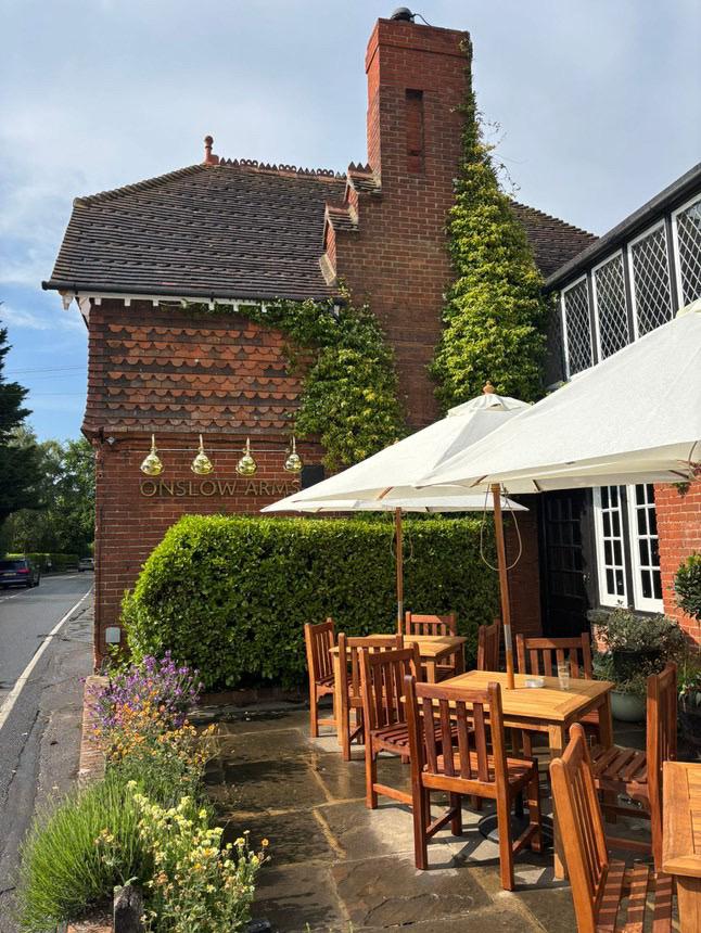 Bounding into the Bank Holiday Weekend with the welcome return of The <a href="/ArmsOnslow/">Onslow Arms</a> in Clandon. 

A huge congratulations to landlord João and the Onslow team on their reopening weekend. 

#YoungsPubs #Surrey