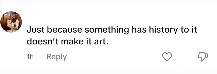 holaknotstudio's tweet image. Podo koyok barang thrift, ga kabeh barang lawas iku vintage dan punya value tapi yo onok ancen sing iku mek dadi klambi gombal ae #simpel