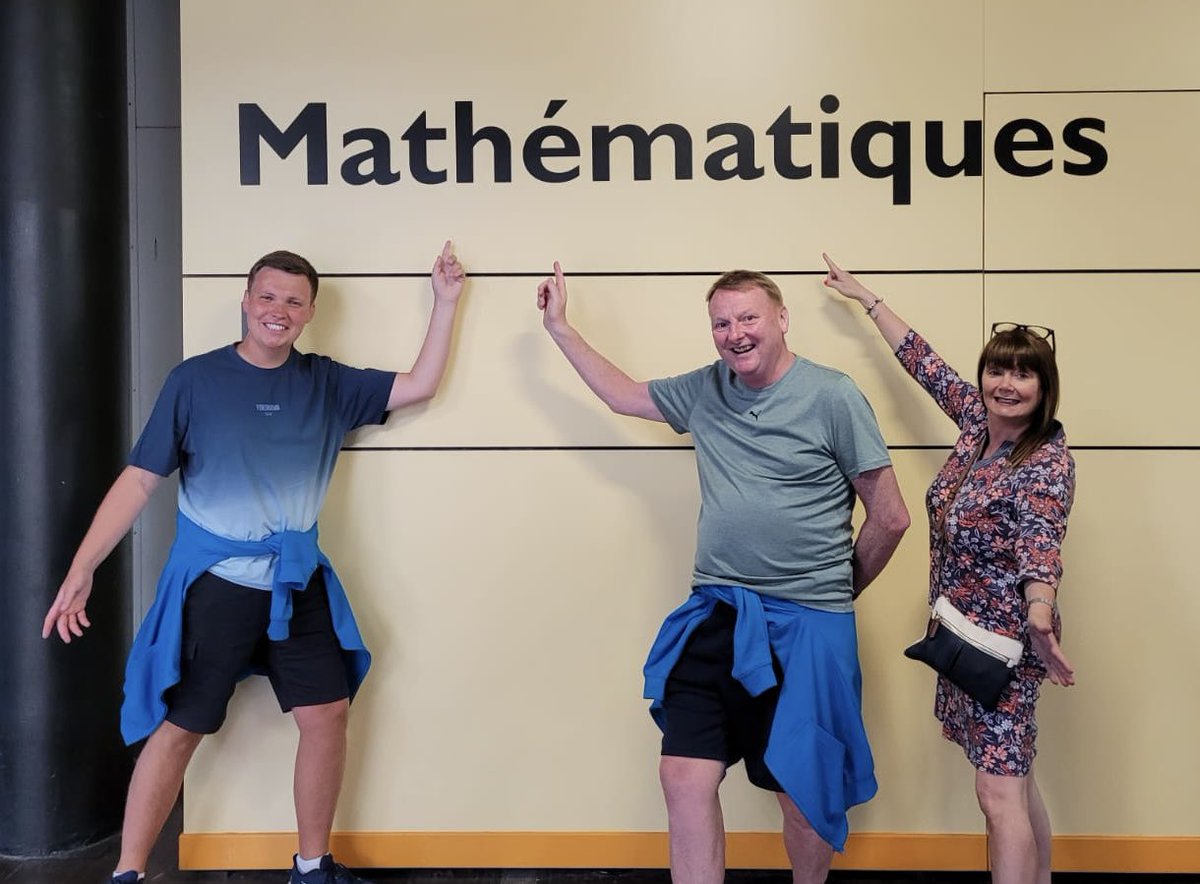 Mr Stoddart tweet media