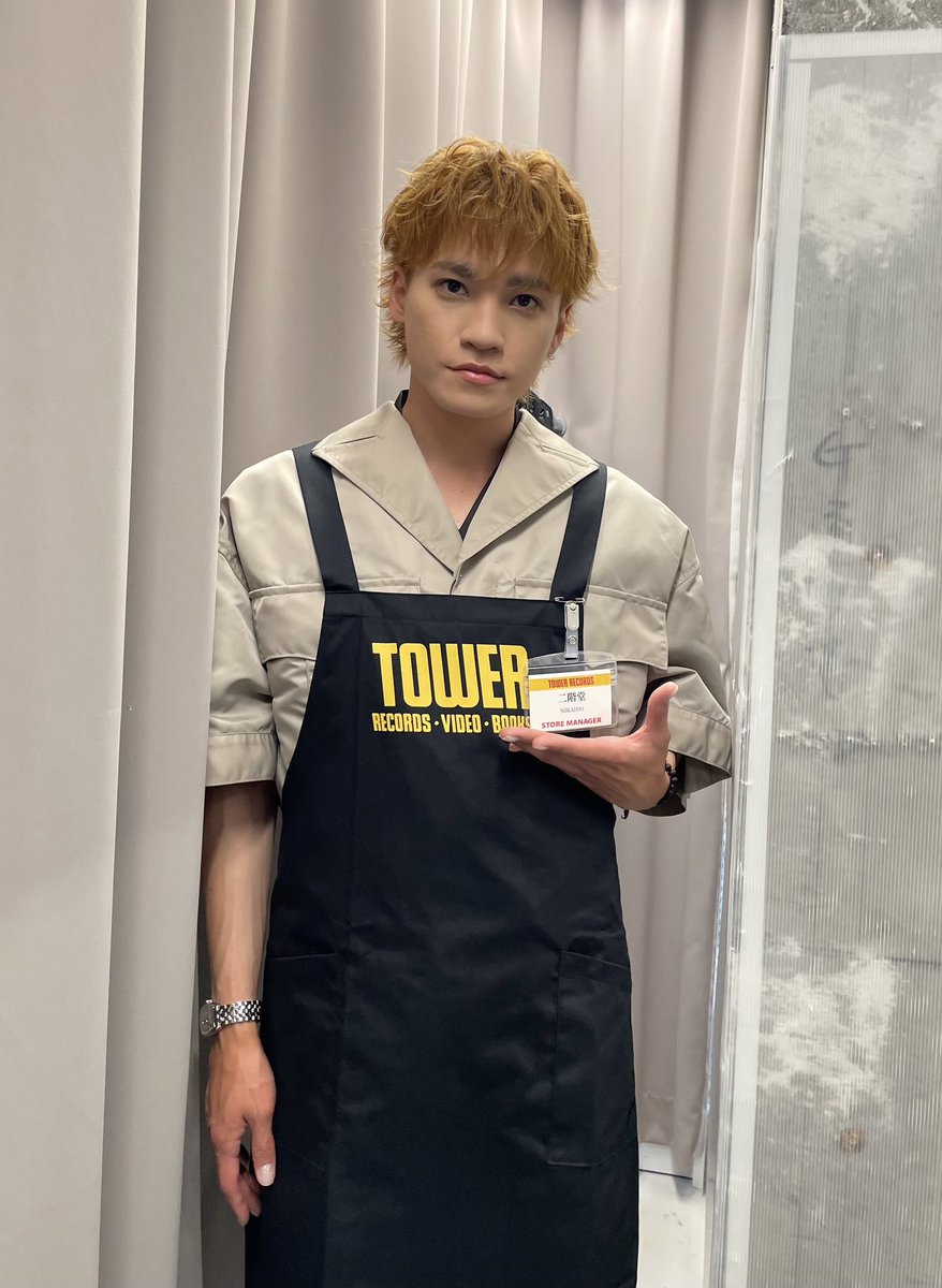🧳#キスマイ全国6都市出張中

現場速報📣
1日店長💿札幌担当

#KisMyFt2_MAGFACT