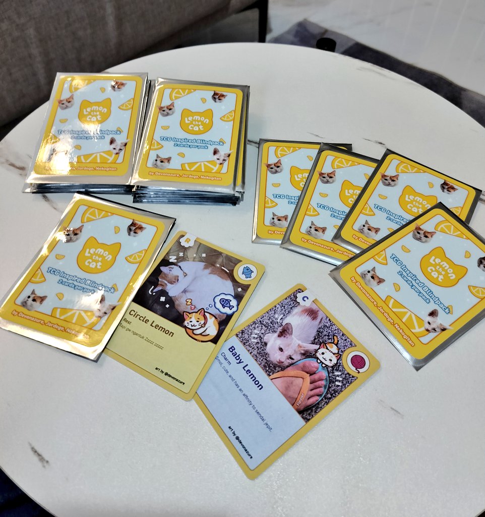 devonazure🧋 CFXX #B54 (@devonazureee) on Twitter photo Lemon the Cat limited new merch last minute packing with <a href="/nekogitan/">Nekogitan 🐱 CFXX B54 | comms on progress</a> and <a href="/jordoge94/">Jordoge94 - Comifuro XX B-54</a> 🤣 come visit us at B-54 for random cat card blind pack and stickers! Lemon the Cat limited new merch last minute packing with <a href="/nekogitan/">Nekogitan 🐱 CFXX B54 | comms on progress</a> and <a href="/jordoge94/">Jordoge94 - Comifuro XX B-54</a> 🤣 come visit us at B-54 for random cat card blind pack and stickers!