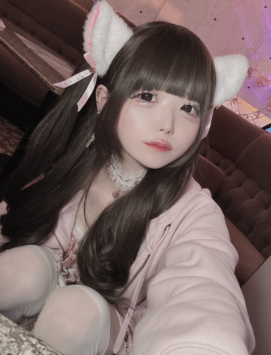 にゃ
 #歌舞伎町  #コンカフェ  #コンカフェ営業  #自撮り界隈