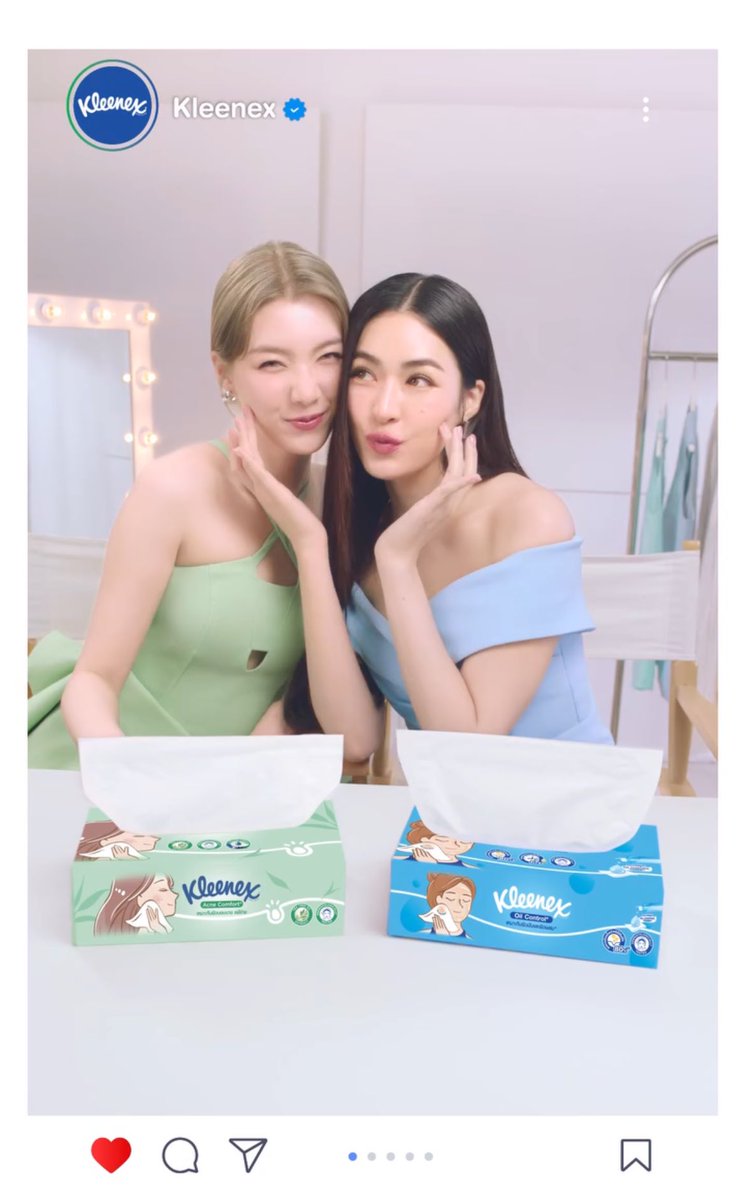 LingOrmTagTrend's tweet photo. กรี๊ดดดดดด Kleenex มาแล้วค่ะ สวยมากกก 

#LingOrmxKleenex
#LingOrm #หลิงออม https://t.co/0ANtwzk7ys