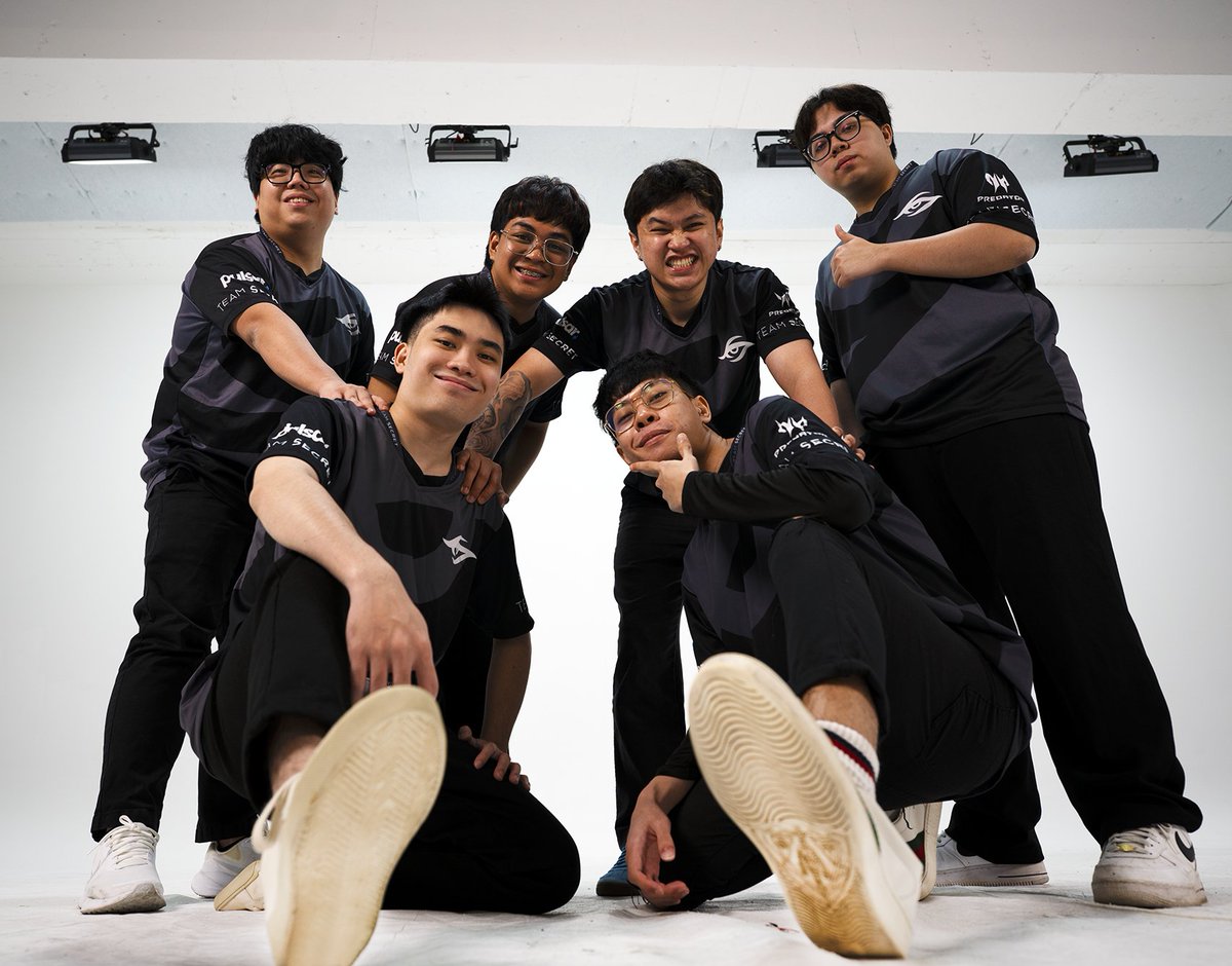 A solid start for the new Adobo Gang.

We'll be back tomorrow to face Paper Rex 👀

#ItLiesWithin #EWC2025