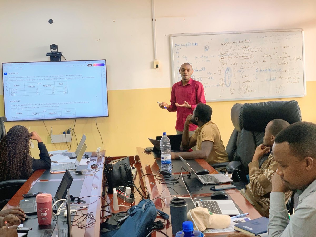 CoEBrwanda's tweet photo. 🚨Capacity building in action! 📊
The #COMBIOProject, in partnership with the @CoEBrwanda , conducted an intensive week-long training at @Uni_Rwanda Gikondo campus. Participants including CoEB staff, research fellows, interns, and Master’s students in Biodiversity Conservation. https://t.co/bIOobRB7tg