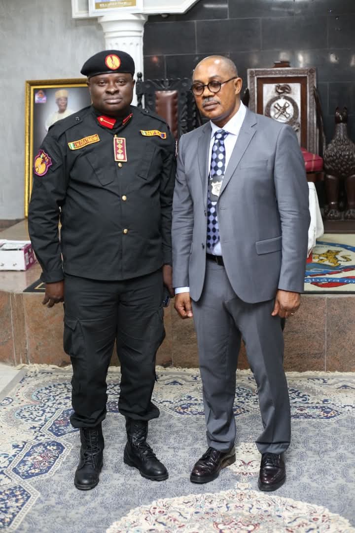 Johnnymetchie's tweet photo. On Tuesday, I had the honour of joining our gallant Commander General of the Nigeria Forest Security Service (NFSS), Ambassador Joshua Osatimehin, along with other distinguished officers of the service, on a courtesy visit to the Alake of Egbaland, His Royal Majesty Oba Michael Adedotun Aremu Gbadebo III, at his magificent Royal Palace in the historic city of Abeokuta.

His Royal Majesty, a revered monarch and symbol of wisdom and stability, received us with grace and dignity. He used the occasion to commend the relentless efforts of the NFSS in addressing insecurity within the forest regions across the nation and also expressed confidence in the agency’s mission and affirmed that, with its ongoing commitment, the NFSS would soon receive the full backing of the Federal Government.

In his remarks, the Commander General praised the Oba for his remarkable leadership and enduring role in promoting peace and unity across Egbaland and beyond. He also acknowledged the vital role traditional rulers play in strengthening community security. Furthermore, he called on the President to assent to the bill establishing the NFSS, emphasizing that the agency has the structure, vision, and capacity to serve effectively as the National Forest Guard.

We are sincerely thankful to His Royal Majesty for the warm reception, wise counsel, and steadfast support. His exemplary leadership and commitment to peace and progress remain a source of inspiration. His gracious endorsement of the NFSS mission strengthens our resolve and affirms the importance of our mandate.

#CourtesyVisit #egbaland #nfss