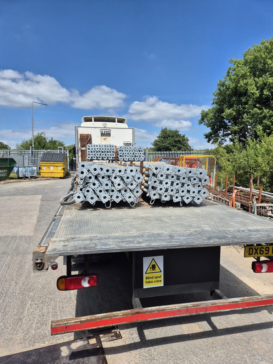 FormworkDirect's tweet image. 📦 Eco Euro Props out the door to another UK contractor.
We hire & sell all kinds of props — Euro, PEP, Eurex, Multiprop & more.
New & used. Ready to go.
🔗 formworkdirect.co.uk/system-categor…
📞 0151 532 0179
#Formwork #SiteSupport #Props #ConstructionGear #UsedFormwork