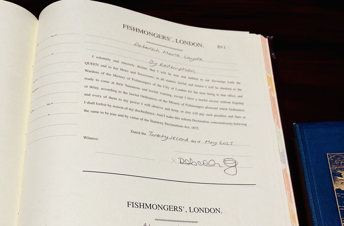Huge congrats to our CEO, Deborah Layde, who was sworn in as a Member of the Freedom of the <a href="/FishmongersCo/">The Fishmongers' Company</a> yesterday! 🎉 

This well-deserved honour recognises her steadfast dedication to improving the welfare &amp; safety of those working in the UK fishing industry. We’re so proud!