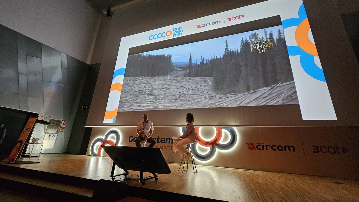 CIRCOMRegional's tweet image. Award-winning creator Raül Gallego on making powerful documentaries - at @CIRCOMRegional Annual Conference, hosted by @som3cat in Barcelona. Talks about "Point of No Return" docu series.
Let's connect and innovate!
CONNECTEM!
#CIRCOM2025