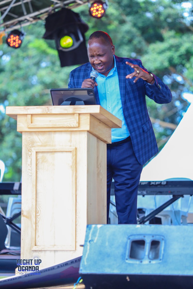 lightupuganda's tweet photo. HAPPENING NOW : DAY 5 LIGHT UP UGANDA MISSION 2025
Uganda's Church should return to the pillars of the East African Revival- Apostle Michael Kimuli
https://t.co/0nSyJvRQ2s
https://t.co/tWwNhoXPvr
#LightUpUganda #CNC #lightupugandaforjesus #patiencerwabogo #Uganda #UgandaForJesus https://t.co/cKzvOC5IbE
