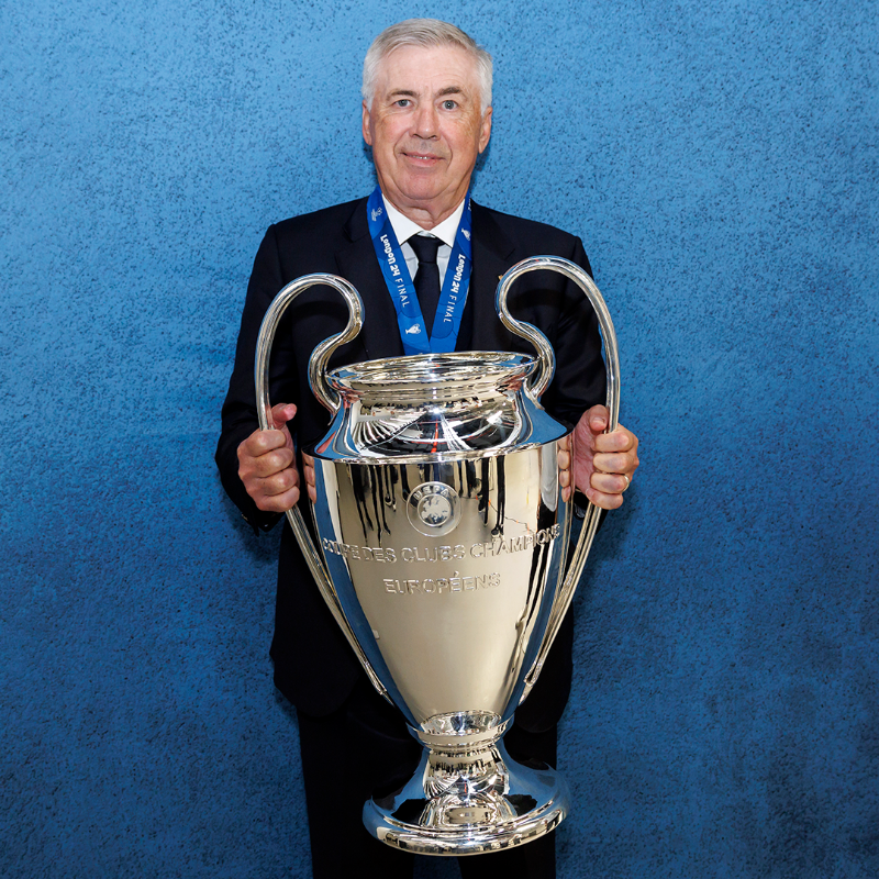 realmadridarab's tweet photo. بيان رسمي: أنشيلوتي
#RealMadrid | #GraciasCarlo