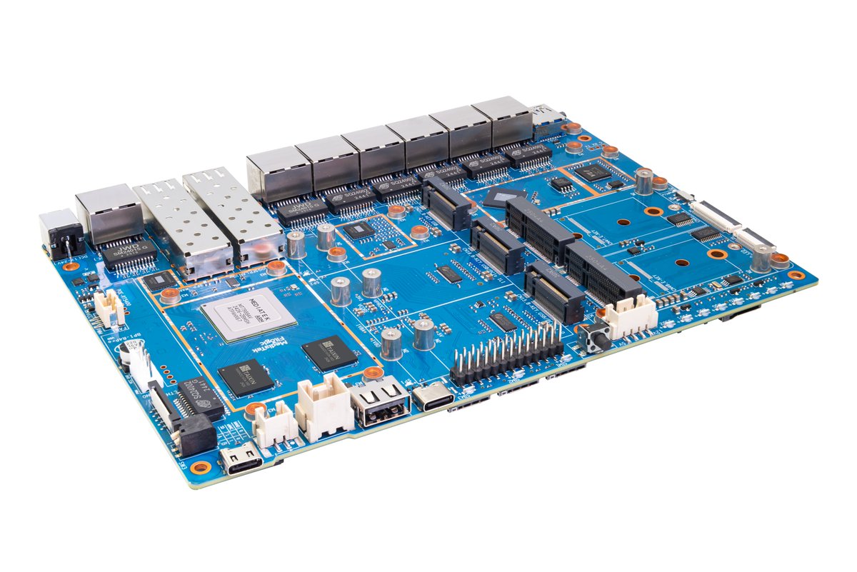 sinovoip's tweet image. Banana Pi BPI-R4 Pro with Mediatek MT7988A, 8G RAM  ,8G eMMC onbard,support Wifi7,4G,5G
docs.banana-pi.org/en/BPI-R4_Pro/…
#Router #Wifi7 #4G #5G #BananaPi #OpenWrt #Mediatek #MT7988