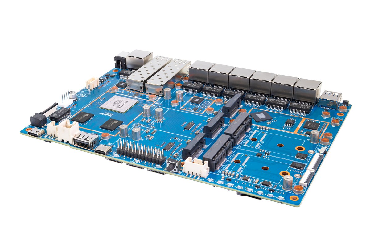 sinovoip's tweet image. Banana Pi BPI-R4 Pro with Mediatek MT7988A, 8G RAM  ,8G eMMC onbard,support Wifi7,4G,5G
docs.banana-pi.org/en/BPI-R4_Pro/…
#Router #Wifi7 #4G #5G #BananaPi #OpenWrt #Mediatek #MT7988