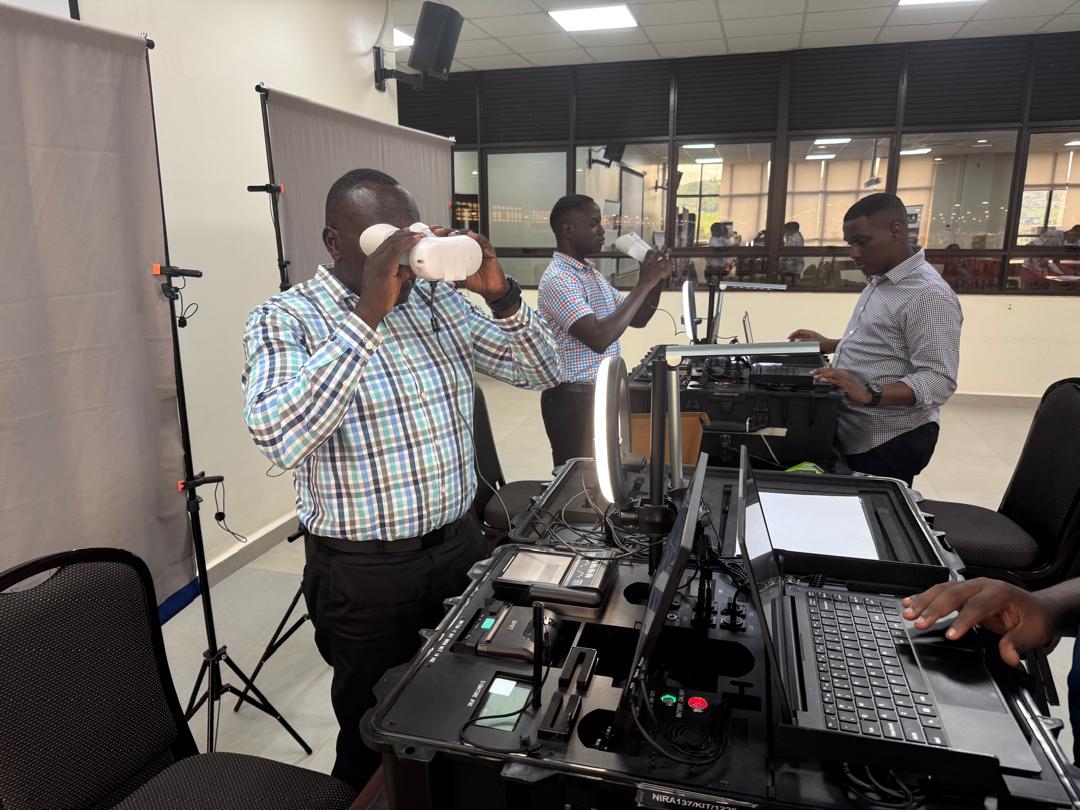 NIRA_Ug's tweet photo. #NIDMassEnrollmentUg and #NIDMassRenewalUg pilot climaxes as staff from different MDAs embrace the exercise across the country. https://t.co/bpt7qraAXQ