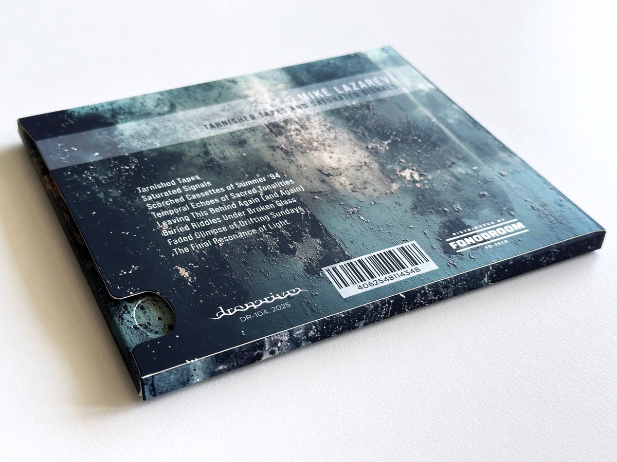 Dronarivm (@dronarivm) on Twitter photo Out now! Mike Lazarev (<a href="/LazarevPlays/">Mike Lazarev</a>) ‘Tarnished Tapes and Saturated Signals’
A blend of deconstructed electronica, cinematic ambience, and modern classical composition evoking a sense of loss, disintegration, and the fragility of our temporal selves…
dronarivm.bandcamp.com/album/tarnishe… Out now! Mike Lazarev (<a href="/LazarevPlays/">Mike Lazarev</a>) ‘Tarnished Tapes and Saturated Signals’
A blend of deconstructed electronica, cinematic ambience, and modern classical composition evoking a sense of loss, disintegration, and the fragility of our temporal selves…
dronarivm.bandcamp.com/album/tarnishe…