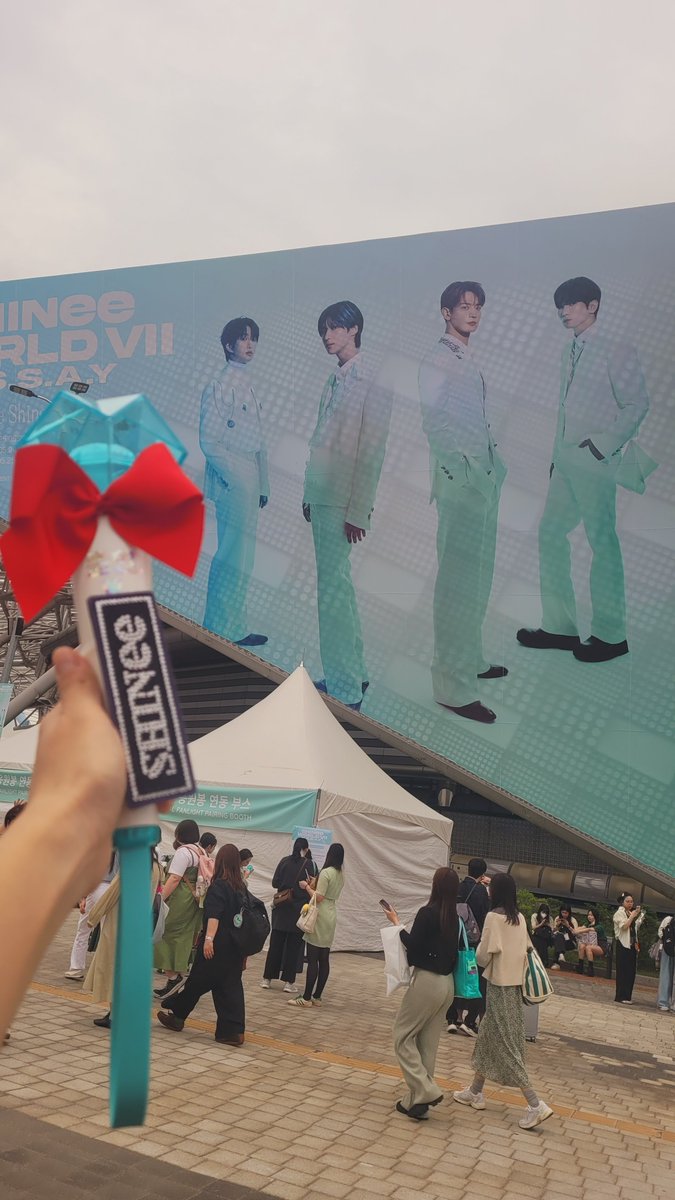 SYU (@rurisyu) on Twitter photo 