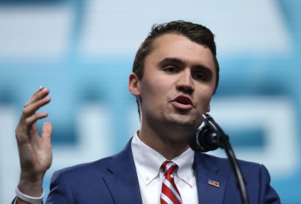 Jim Ferguson (@jimfergusonuk) on Twitter photo 🚨 CHARLIE KIRK TORCHES THE UK: “SPEND THREE DAYS THERE — YOU’LL KISS AMERICA’S SOIL” 🚨
đź”´ Charlie Kirk just fired off a blunt reality check after visiting the UK:
🗣️ “If you want to renew your love of America, spend three days in the UK. You will kiss the ground when you get 🚨 CHARLIE KIRK TORCHES THE UK: “SPEND THREE DAYS THERE — YOU’LL KISS AMERICA’S SOIL” 🚨
đź”´ Charlie Kirk just fired off a blunt reality check after visiting the UK:
🗣️ “If you want to renew your love of America, spend three days in the UK. You will kiss the ground when you get