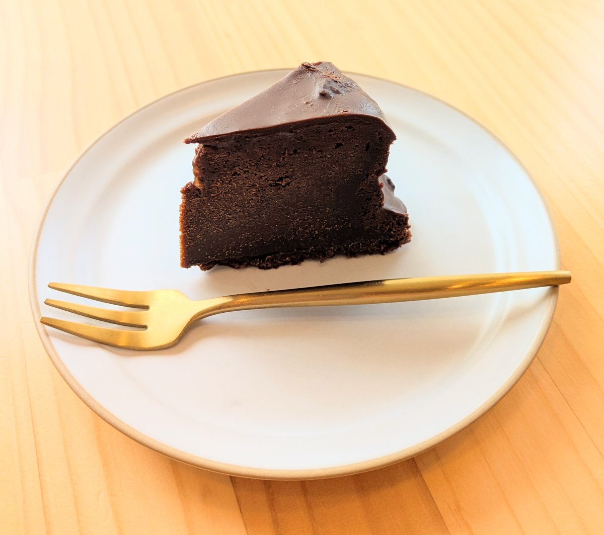 都内のカフェで貸切オタオフ会承ります tweet media