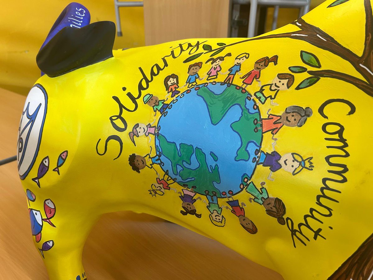 Our pupils have been hard at work with <a href="/CreateMiss/">misscreate</a> to produce this fantastic #bullsinthecity which will be proudly join the <a href="/brumshospice/">Birmingham Hospice</a> heard this morning. Our pupil has been inspired by Catholic Social teachings #proudtobecatholic