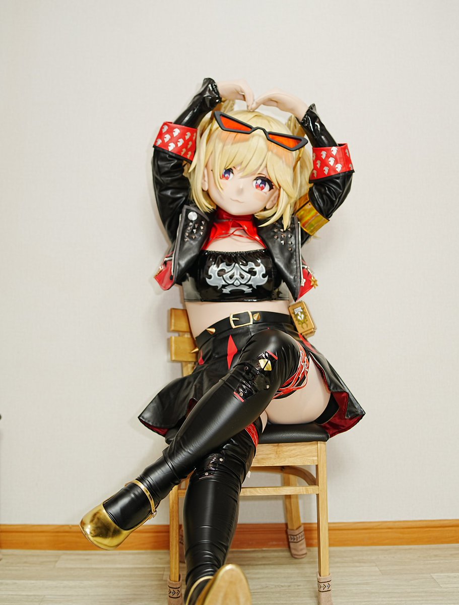 バーニスセンイルおめでとう！🥳🎂
 今日は私の誕生日だって？
 ありがとう！❤️
🎭 : <a href="/Cyberloafing_S/">摸鱼头壳_MYKig</a>