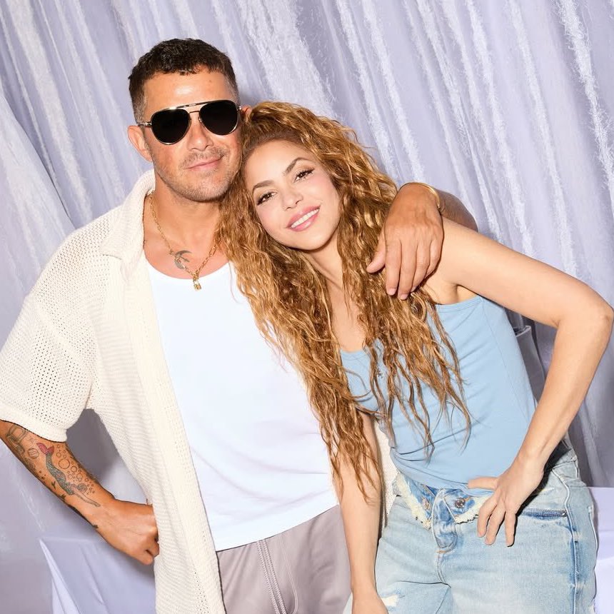 Escucha “Bésame”, la tercera colaboración de <a href="/AlejandroSanz/">Alejandro Sanz</a> y <a href="/shakira/">Shakira</a>, incluida en el nuevo EP “¿Y ahora qué?”, disponible desde hoy en todas las plataformas.

➡️ youtu.be/o2SJHfflKHc?si…