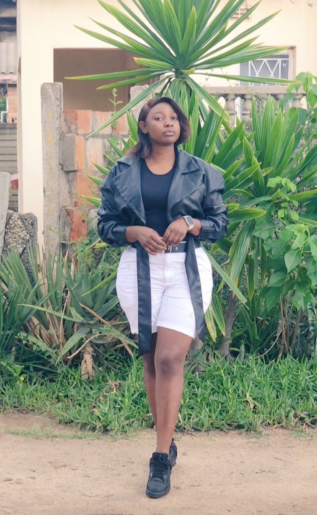 Veewedecor Mafia at large (@veewedecor) on Twitter photo "Happy birthday to me! ππ I'm overwhelmed with gratitude to celebrate another year of life. Special thanks to God for granting me the strength and mercy to wake up today despite being unwell. π His grace is sufficient! #HappyBirthdayToMe #Blessed #Gratitude "Happy birthday to me! ππ I'm overwhelmed with gratitude to celebrate another year of life. Special thanks to God for granting me the strength and mercy to wake up today despite being unwell. π His grace is sufficient! #HappyBirthdayToMe #Blessed #Gratitude