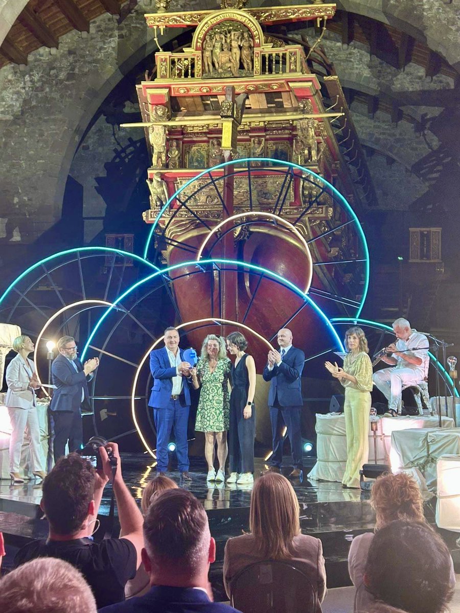 JoMoMMS's tweet image. News from Barcelona: Best TV show in Europe @CIRCOMRegional is An t-Eilean (The Island) Funded by @MGALBA and partners. Commissioned by @bbcalba Also best Entertainment and Drama show. A massive coup for Gaelic broadcasting.