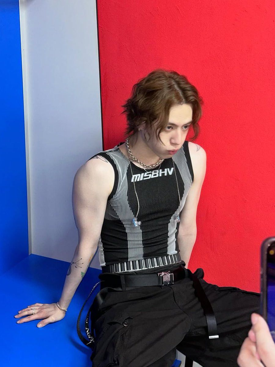 🌼กรี๊ดครับ กรี๊ดมันออกมา 😎
_
#yugyeom <a href="/yugyeom/">김유겸</a>
#yugyeomdoll #yugtyeom 
#got7dollpeploi