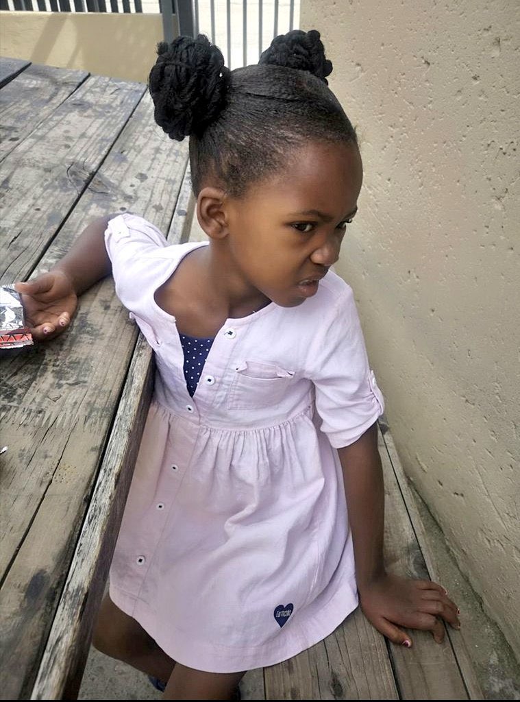 Miss Ziprusha tweet media