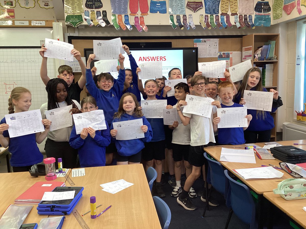 Well done to these #year5 children beating their big maths scores 👏 #bigmaths ⭐️