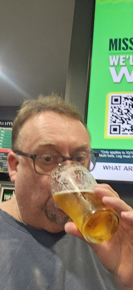 alexpaul_66's tweet photo. Beer me #rissole https://t.co/cnPbusDv3F