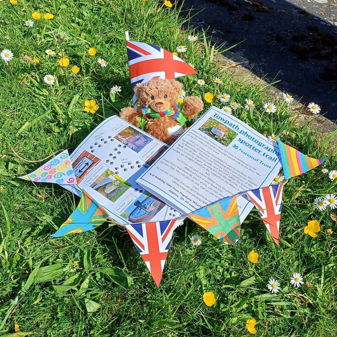 NTRiverWey's tweet photo. This May half-term (26-30) at Dapdune Wharf, follow Wilbur the Wey explorer bear's photo spotter trails which you can pick up at the Tickets and Information hut. Choose the Wharf trail or Towpath trail which takes you past Guildford's very own 'beach' and ends at Millmead Lock... https://t.co/OzUG28kEf7