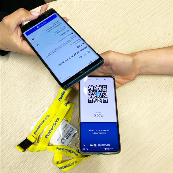 Poste Italiane tweet media