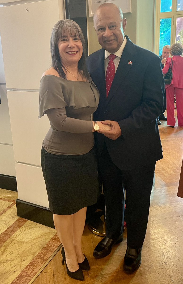 MirtaGranda's tweet image. Bienvenido Rafael Antonio Lantigua Ciriaco, nuevo embajador de República Dominicana en #Italia, con el que contamos para colaborar en el fortalecimiento de las relaciones con #ALC.