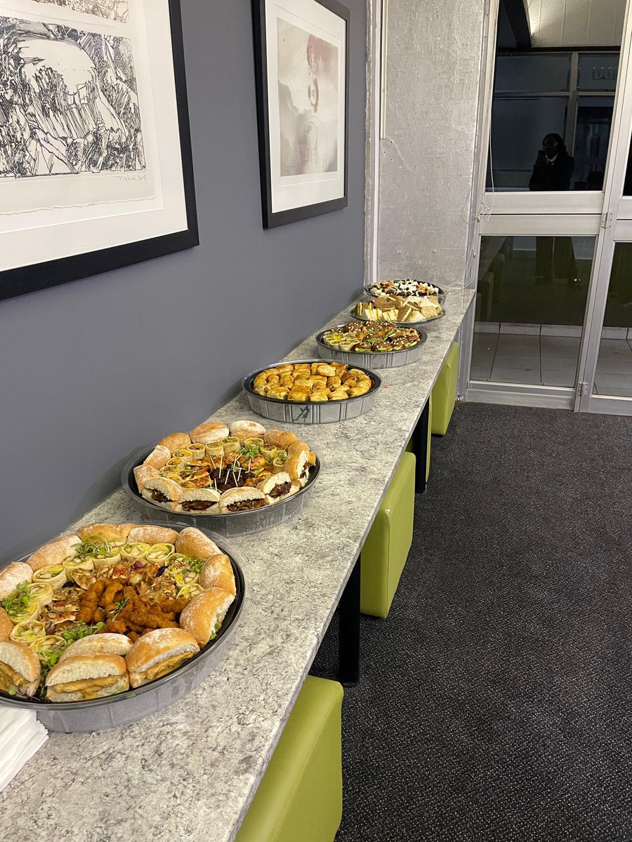 What an insightful Case study workshop we hosted in collaboration with Anura Partners! It was exciting learning how to crack the case interview and learning more about consulting.🤭 Thanks once again to everyone who attended!🙌🔥
#consulting #caseinterview #studentcouncil #wits