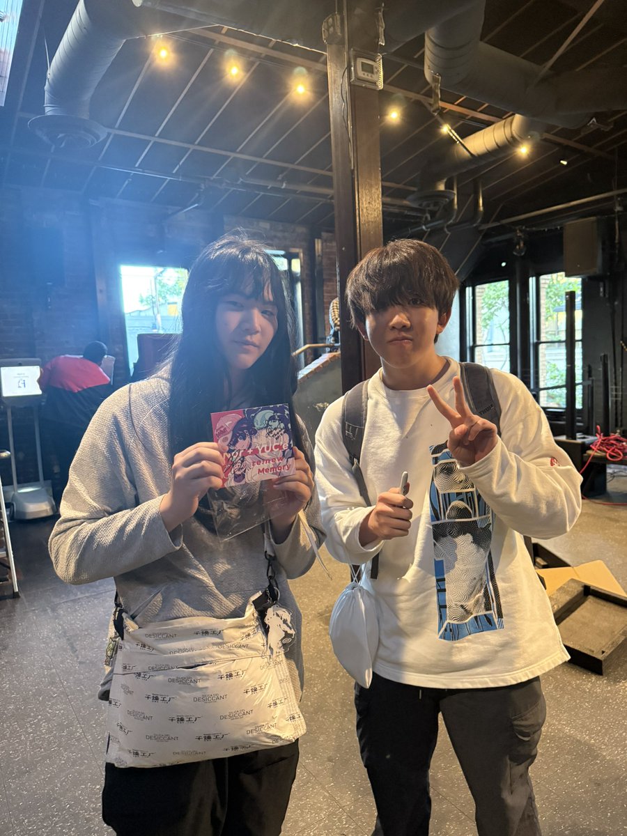 azur1ya's tweet photo. Thank you aniclover! https://t.co/inlXcKos8X
