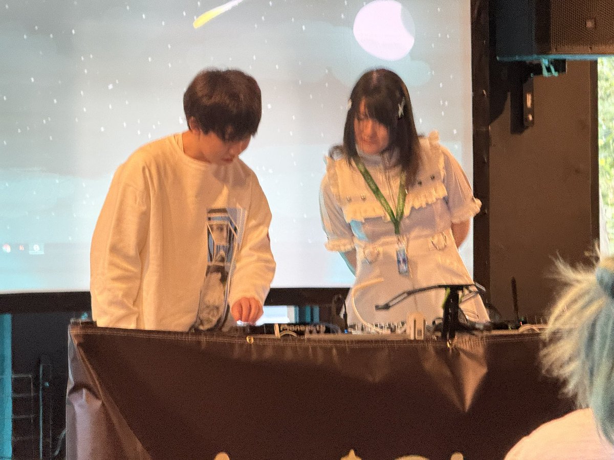 azur1ya's tweet photo. Thank you aniclover! https://t.co/inlXcKos8X