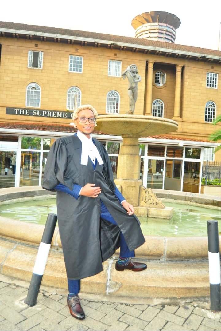 mwaniki_mmg's tweet image. Alhamdulillah nimefika Masha Allah.A journey of grit, purpose, perseverance and prayer has paid off. 
Wakili Mwaniki, Advocate of the High of Kenya.