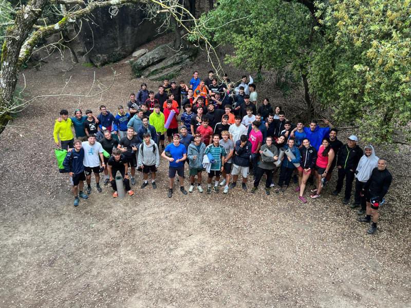UVic_CAFE (@uvic_cafe) on Twitter photo Sortida de 2 dies amb acampada i moltes activitats d'esport i activitat física al medi natural amb l’alumnat de Projecte Interdisciplinari (2n #cafeuvic - professorat - <a href="/EduComerma/">Eduard Comerma</a>, Àngel Santamariña, <a href="/estercheca/">Ester Checa</a> i Albert Izquierdo)
#uvic_ucc #esportsuvic #grau #cafe Sortida de 2 dies amb acampada i moltes activitats d'esport i activitat física al medi natural amb l’alumnat de Projecte Interdisciplinari (2n #cafeuvic - professorat - <a href="/EduComerma/">Eduard Comerma</a>, Àngel Santamariña, <a href="/estercheca/">Ester Checa</a> i Albert Izquierdo)
#uvic_ucc #esportsuvic #grau #cafe