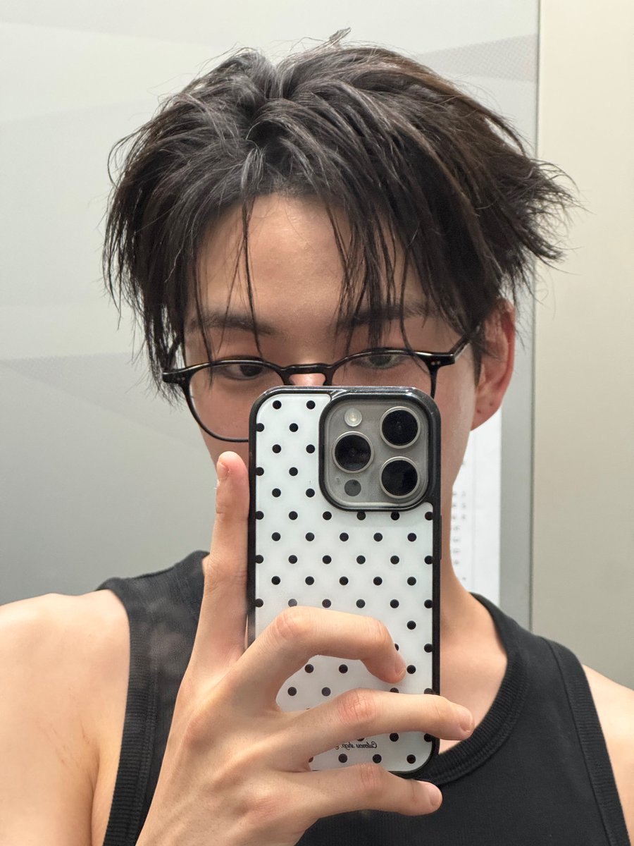 treasure_hd's tweet photo. 📸🦁 

#トレジャー #YOONJAEHYUK #윤재혁 #TREASURE #트레저 @treasuremembers https://t.co/rmqHZL9921
