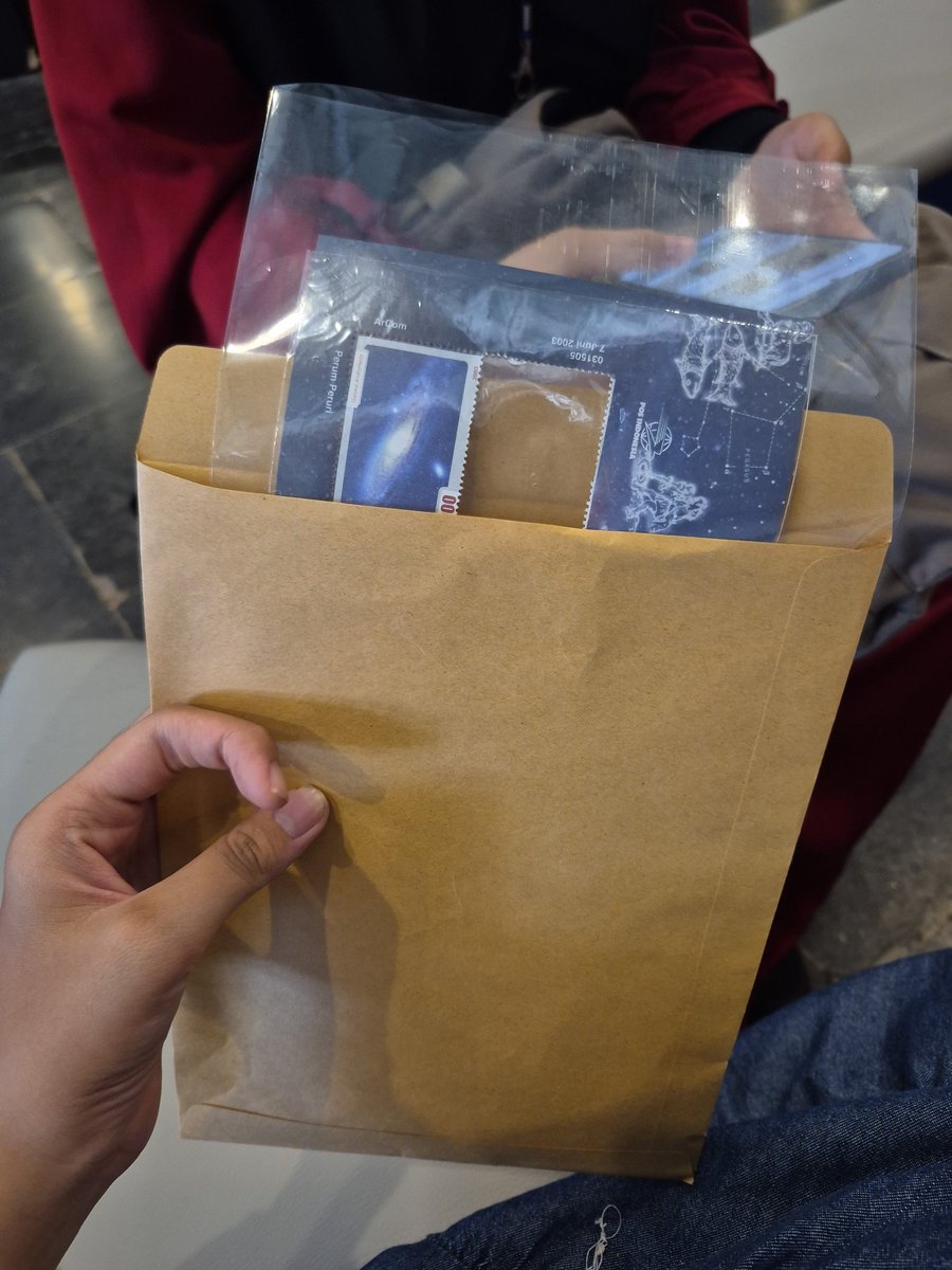 ayamgaybook's tweet image. Update: yh akhirnya spend byk bgt 😇😇😇