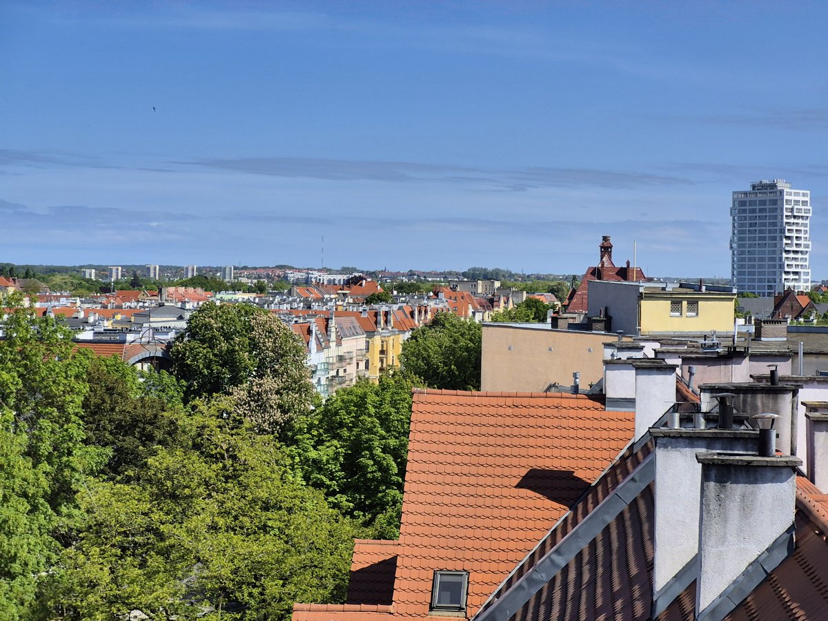 kozl_bart's tweet image. Trochę #Szczecina z budynku #womp na #krzywoustego. Trochę pozytywnego słońca ☀️ z ostatnich dni, w tą niewdzięczną pizgawicę 🤓🫣 Miłego dnia 😁👋☕️🍀🎩 #beztrybu