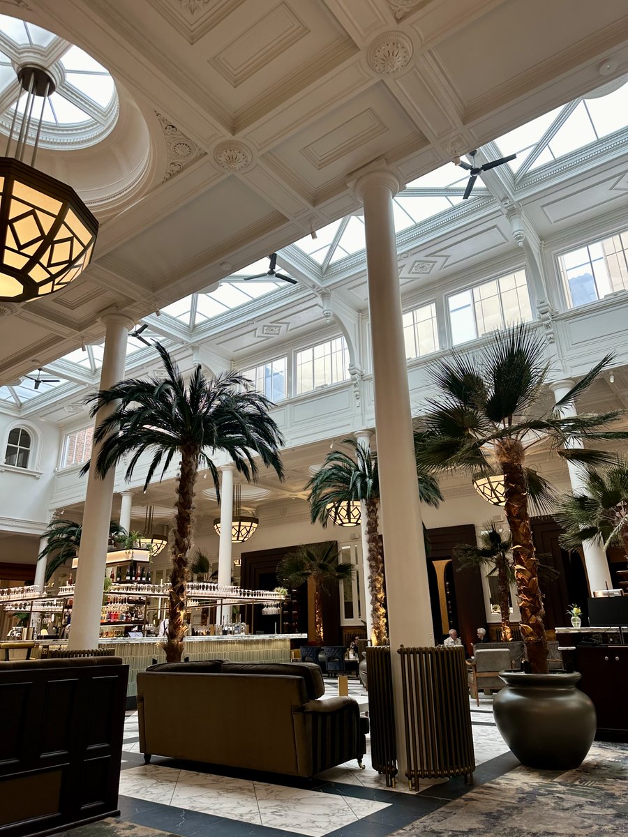 Great to host a Future Angels coffee meet-up ☕ yesterday at The Municipal Hotel.

Sparked by our Embracing Diversity event, we chatted all things angel investing, risk, and backing brilliant founders in the North West.

gatewayangels.com 

#AngelInvesting #GatewayAngels