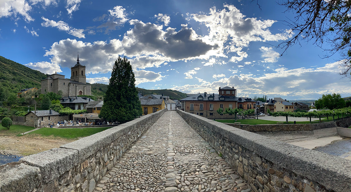 🌸¿Buscas plan de PRIMAVERA? Apunta esta ruta 4 días x la prov. de León
📍Día 1: León cdad
📍Día 2: Hos. de Órbigo + Castrillo de los Polvazares + Molinaseca
📍Día 3: Ponferrada y Médulas
📍Día 4: Villafranca del Bierzo + Peñalba de Santiago + Palacio de Canedo #LeónLoTienesCerca