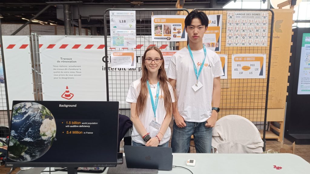 Sección Española de Saint Germain en Laye (@siestgermain) on Twitter photo ¡Dos reconocimientos para nuestra alumna Noa por su proyecto de #app de transcripción de la Lengua de Signos! 👏#Premio del comité des #Yvelines à l'Ordre National du Mérite y premio del IRCGN de la <a href="/Gendarmerie/">Gendarmerie nationale</a> en el Concurso de <a href="/Sciences_Ecole/">Sciences à l'École</a> ¡Felicidades Noa!
#AccionEducativa ¡Dos reconocimientos para nuestra alumna Noa por su proyecto de #app de transcripción de la Lengua de Signos! 👏#Premio del comité des #Yvelines à l'Ordre National du Mérite y premio del IRCGN de la <a href="/Gendarmerie/">Gendarmerie nationale</a> en el Concurso de <a href="/Sciences_Ecole/">Sciences à l'École</a> ¡Felicidades Noa!
#AccionEducativa