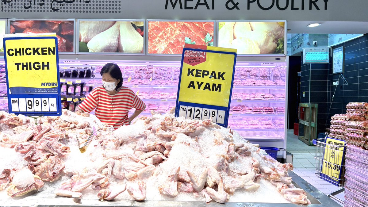 MYDIN tweet media