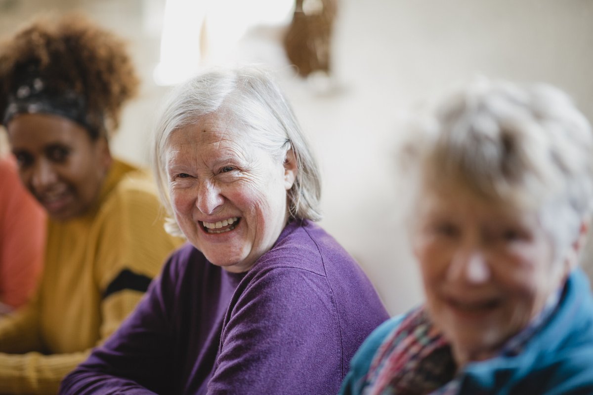 We’re hiring a Memory Group Assistant 💬💜
Love people, conversation and creating a warm space for those living with memory loss? This part-time role could be for you
Make a real difference in your community, apply now: bit.ly/4mn1hQg