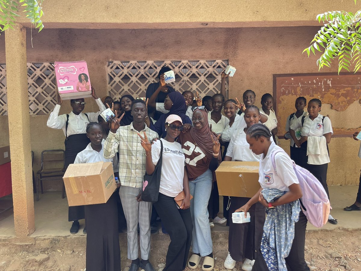 Mss Tee!🤎 (@sarjotee) on Twitter photo With support from partners & donors, <a href="/utg_da/">University of The Gambia Debate Association(UTGDA)</a> through the Welfare Ministry held a pad drive at Fatima SSS in Foni.
As Welfare Minister, I say: Let’s break the silence, end period poverty, and empower every girl with dignity!
#PeriodPoverty #UTGDA With support from partners & donors, <a href="/utg_da/">University of The Gambia Debate Association(UTGDA)</a> through the Welfare Ministry held a pad drive at Fatima SSS in Foni.
As Welfare Minister, I say: Let’s break the silence, end period poverty, and empower every girl with dignity!
#PeriodPoverty #UTGDA