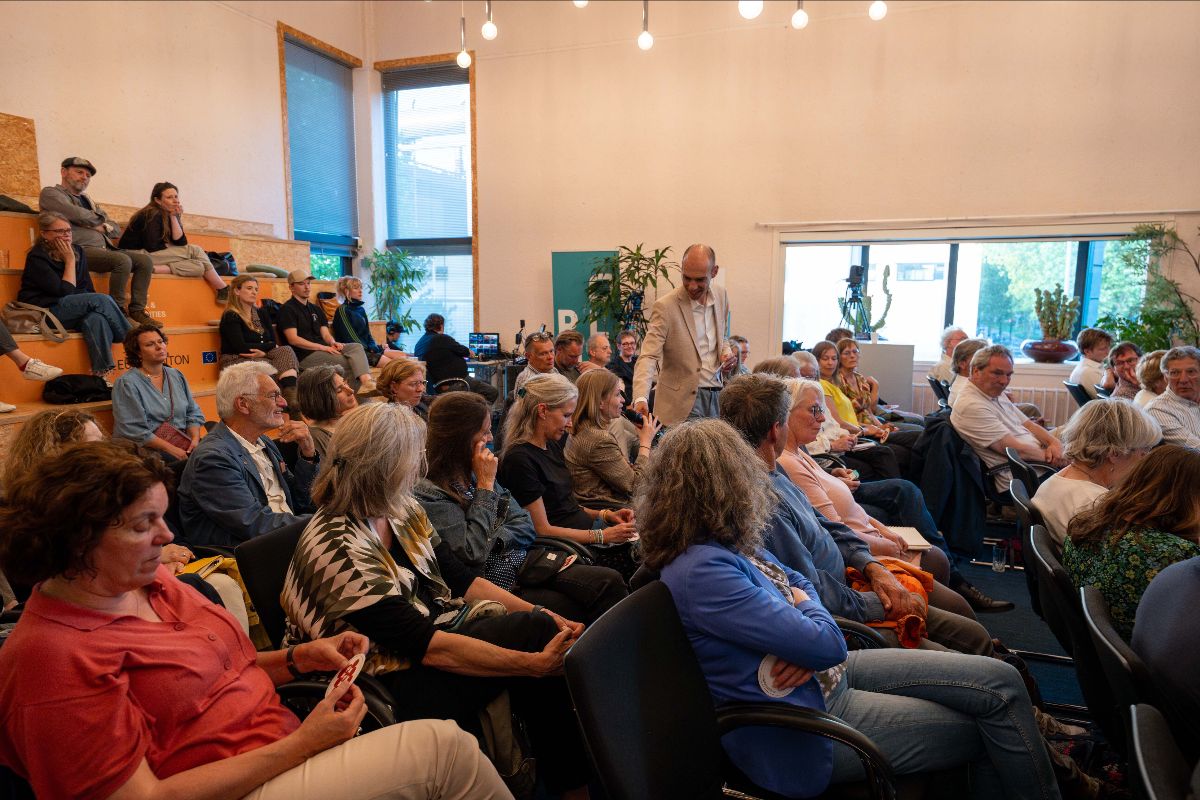 Uitnodiging DVDA, nomineer je favoriete ontwerp en terugblik Stadscafé #34 - mailchi.mp/rapleiden/rap0…